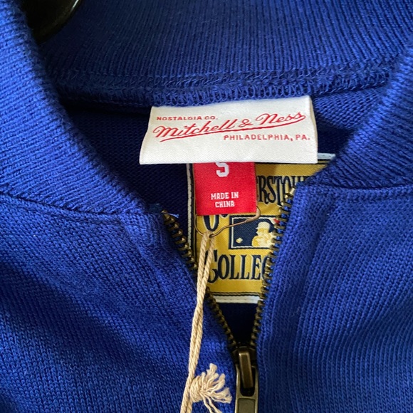 Los Angeles Dodgers Sweater - Picture 3 of 3